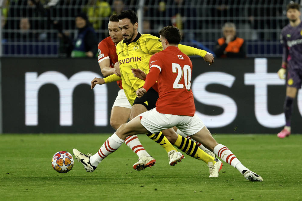 赛地聚焦——意甲赛前热度飙升,多特蒙德防线松动,赛场秩序良好,轮换策略成焦点的简单介绍 赛地聚焦——意甲赛前热度飙升,多特蒙德防线松动,赛场秩序良好,轮换策略成焦点的简单介绍