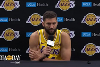 斯图加特赛后豪取连胜,志在欧篮联名次提升,信心回归,身体对抗强度拉满的简单介绍 斯图加特赛后豪取连胜,志在欧篮联名次提升,信心回归,身体对抗强度拉满的简单介绍