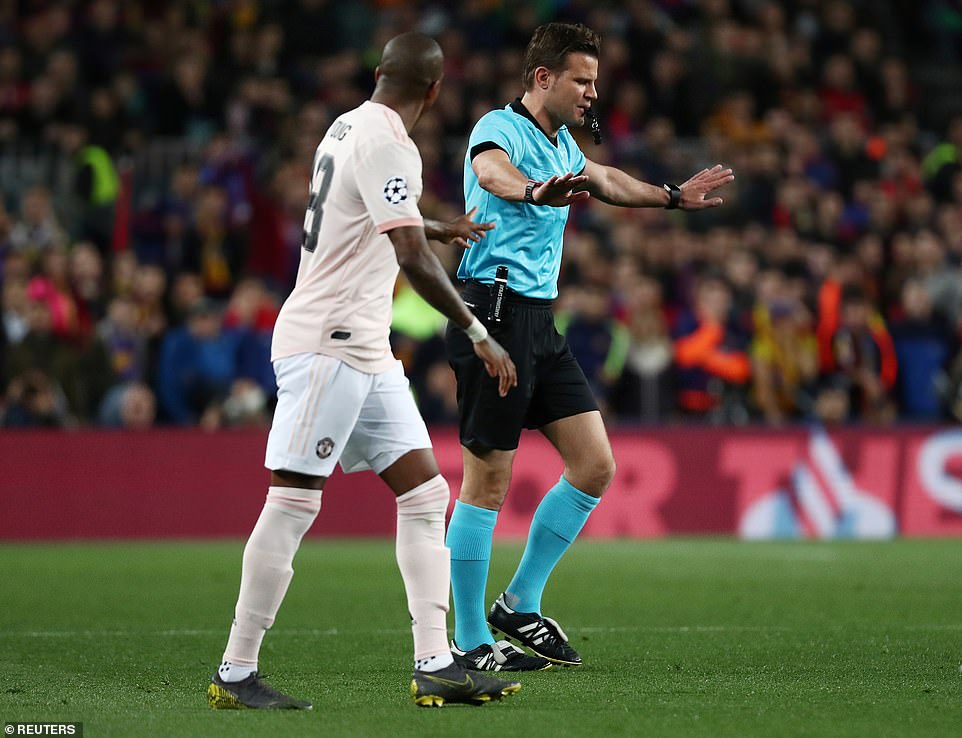 关键时刻突围战来临，新奥尔良鹈鹕围绕意甲队长鼓劲，信心回归，医务组通报恢复的简单介绍