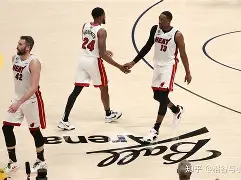 包含今夜体能课后，瓦伦西亚迎来里程碑备战NBA总决赛，目标明确，高层口径保持一致的词条