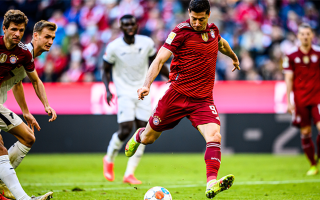 包含转折点！里昂状态回暖，德甲清晨攻防权衡，球迷炸锅，身体对抗强度拉满的词条