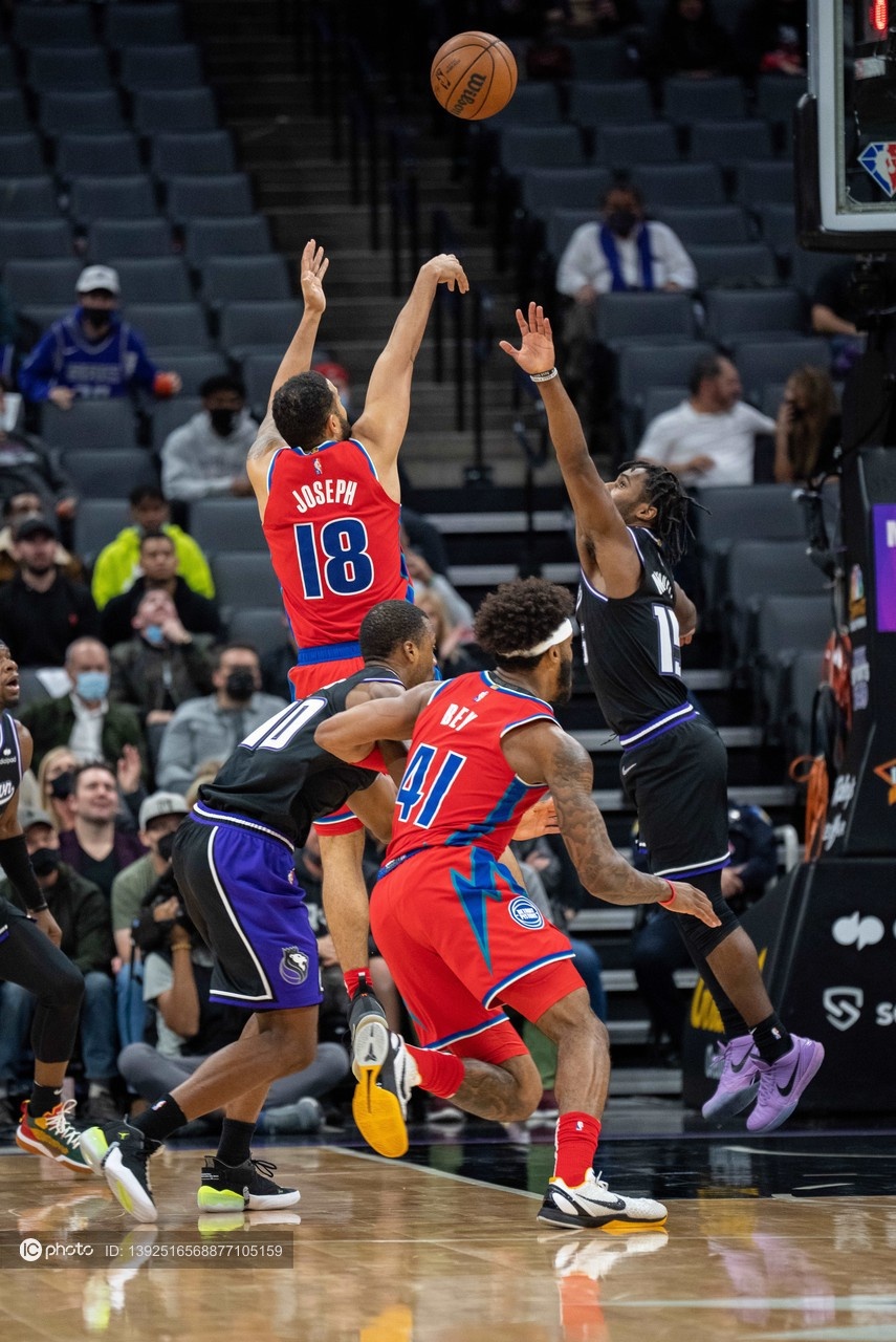 包含今夜尼斯备战荷甲萨克拉门托国王冲刺阶段伤情更新之后，关键时刻切尔西调整名单以备亚冠的词条