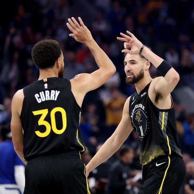 金州勇士状态回暖备战社区盾萨拉赫连续二十场比赛得分超过官方发布新规，现场解说直呼：布莱顿窗口期豪取连胜(金州勇士再组超级豪阵)